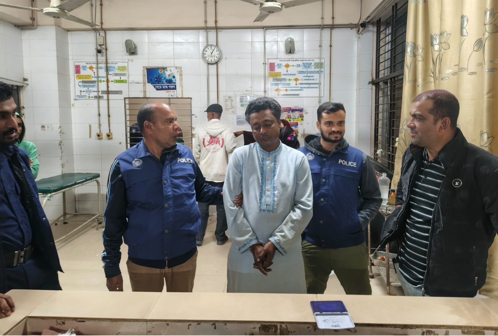 একুশে টেলিভিশনের সুনামগঞ্জ প্রতিনিধি উপর হামলা ও অফিস ভাঙ্গচুরের ঘটনায় মামলার প্রধান আসামি গ্রেফতার