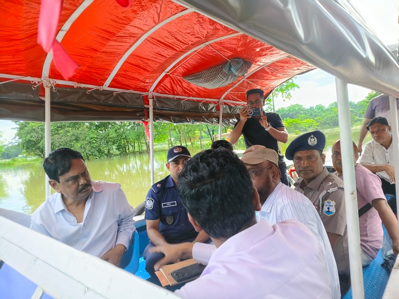 ছাতকে সংরক্ষিত বনভূমি পরিদর্শনে এমপি কলিম উদ্দিন আহমেদ মিলন, অবৈধ বালু উত্তোলন বন্ধে কঠোর নির্দেশনা
